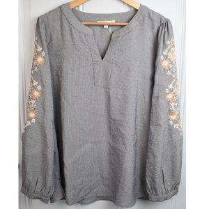 NWOT Andree by Unit Boho Embroidered Long Sleeve Top Size L